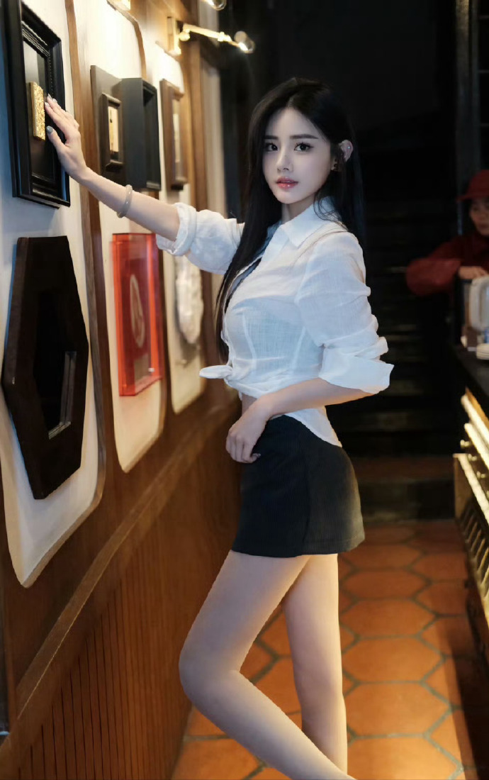 消失的她 封面