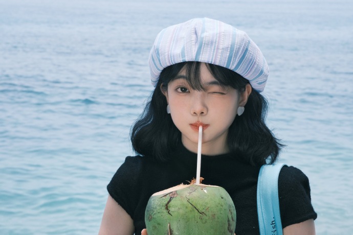 CCTV-1历史巨作《江海潮生》开播，何冰王鸥主演，收视榜登顶