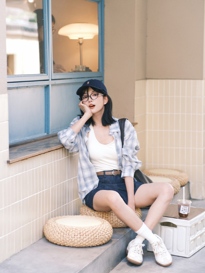 谁先爱上他的 封面