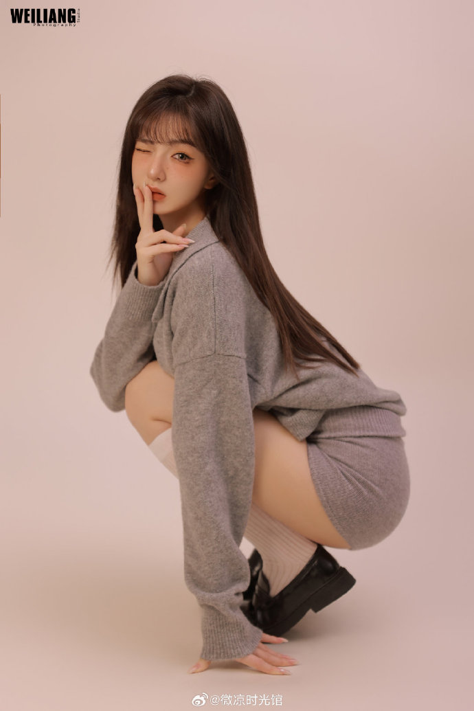 芭比 封面